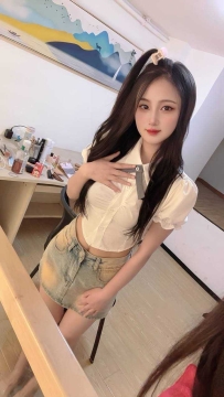 赤峰白嫩辣妹的粉屄，被我干肿了