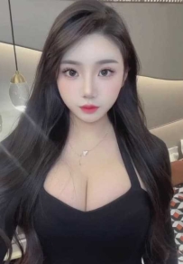 贵阳极品气质美女车灯非常大