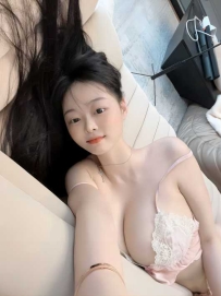 【苏州楼凤】相城区白嫩大奶小妹水嫩多汁粉穴很敏感